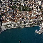 4 In Split