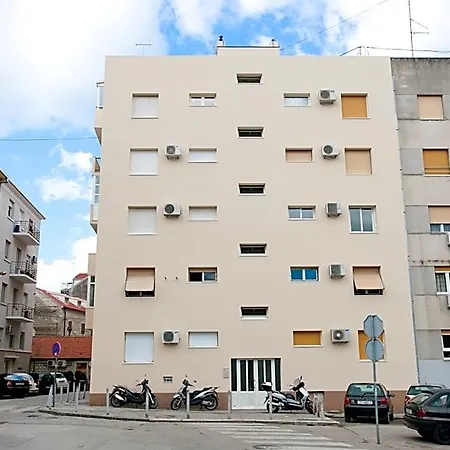 4 In 4* Сплит