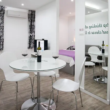 Hotel 4 In Spalato